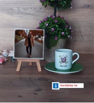 Öğretmenler Günü Hediyesi Fotoğraflı Dekoratif Taş, Ahşap Altlıklı Türk Kahvesi Fincanı Hediye (Model 9)