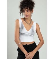 Sifu Tekstil Kadın Özel Sprey Boyamalı V Yakalı Spor Triko Atlet Büstiyer Crop Top Bluz SFYZ1013 (Beyaz)
