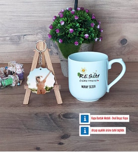 Resim Öğretmeni Kupa Bardak Beyaz ve Fotoğraflı Ahşap Anahtarlık Hediye (Model 5)