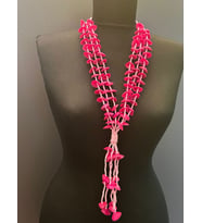 EL YAPIMI DENİZ MİDYE KABUKLU BONCUKLU TASARIM KADIN KOLYE BOY 34 CM (Pembe)