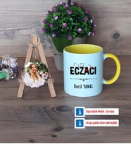 Eczacı Kupa Bardak Beyaz ve Fotoğraflı Ahşap Anahtarlık Hediye (Model 7)