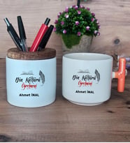 Din Kültürü Öğretmeni  Hediye Sepeti Kupa Bardak T Kulplu, Kalemlik Hediyeleri Öğretmenler Günü Hediyesi Din Kültürü Öğretmeni ne Hediye (Model 7)