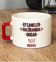 Kişiye Özel Efsaneler Haziranda Doğar Hediye Lüks Fincan Doğum Günü Hediyesi (Kırmızı)