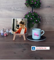 Baş Harf ve İsim Fotoğraflı Dekoratif Taş, Ahşap Altlıklı Türk Kahvesi Fincanı Hediye (Model 7)