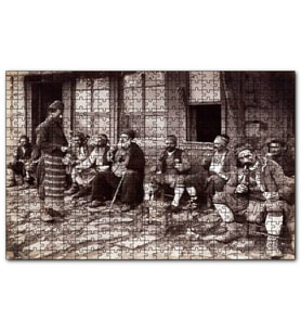 Cakapuzzle 1900 İstanbulda Nargile İçen İnsanlar  Puzzle Yapboz MDF (Ahşap) (1000 Parça)