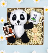 Kişiye Özel Polo Kartlı Sevimli Panda & Mum Kupa Hediye Seti (Model 4)
