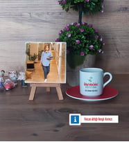 Diş Hekimi Asistanı Fotoğraflı Dekoratif Taş, Ahşap Altlıklı Türk Kahvesi Fincanı Hediye Diş Hekimi Asistanına Hediye (Model 3)