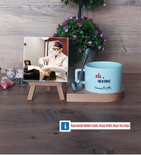 Diş Hekimi Fotoğraflı Dekoratif Taş, Kupa Bardak Beyaz HediyeDiş Hekimine Diş Hekimleri Günü Hediyesi (Model 8)