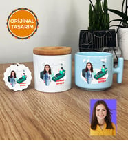 Kişiye Özel Karikatürlü Psikolog Hediye Seti Pastel T Kupa, Kalemlik, Anahtarlık Kadın Psikologa Tıp Bayramı Hediyesi (Mavi)
