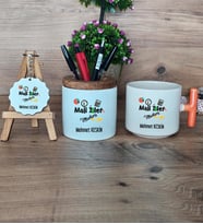 Mali İşler Müdürü Hediye Sepeti Kupa Bardak T Kulplu, Kalemlik ve Anahtarlık Mali İşler Müdürüne Hediye (Model 7)