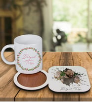 Kişiye Özel Tasarım Kupa Bardak Ve Fotoğraflı Ahşap Bardak Altlığı 99415 (Kırmızı)