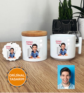 Kişiye Özel Karikatürlü Diş Hekimi Hediye Seti T Kupa, Kalemlik, Anahtarlık Erkek Diş Hekimine Tıp Bayramı Hediyesi (Beyaz)