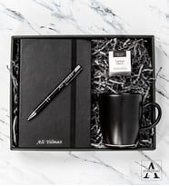 Kişiye Özel İsimli Defter - Metal Kalem - Siyah Kupa - Turkish Black Tea veya Pratik Filtre Kahve - Özel Tasarım Hediye Kutusu (Model 1)