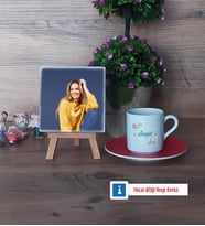 İsme Özel Doğum Günü Hediyesi Fotoğraflı Dekoratif Taş, Ahşap Altlıklı Türk Kahvesi Fincanı Hediye (Model 3)