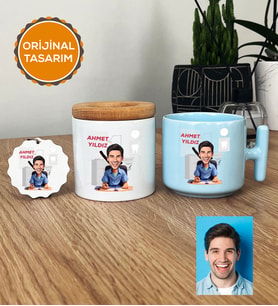 Kişiye Özel Karikatürlü Diş Hekimi Hediye Seti Pastel T Kupa, Kalemlik, Anahtarlık Erkek Diş Hekimine Tıp Bayramı Hediyesi (Mavi)