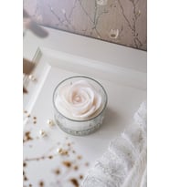 Kristal Cam Içinde Kokulu Dekoratif Soya Wax Vegan Hediyelik Mum (Beyaz)