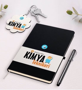 BK Gift Kişiye Özel Kimya Teknikeri Beyaz Defter Kalem Ve Anahtarlık Hediye Seti-2 (Model 2)