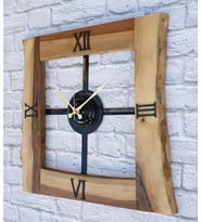 Markakanvas Doğal Ceviz Masif Ahşap,Metal Kare Duvar Saati 50x50cm (Siyah)