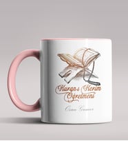 Kişiye Özel Kuran-ı Kerim Öğretmeni Temalı Siyah Renk Kupa  (Pembe)