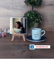 Doğum Günü Hediyesi Fotoğraflı Dekoratif Taş, Ahşap Altlıklı Türk Kahvesi Fincanı Hediye (Model 4)