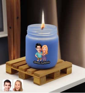 BK Gift Kişiye Özel DTF Sevgili Karikatürlü Renkli Cam Kavanozda Kokulu Mum-1(13 Renk Seçeneği), Sevgiliye Hediye, Doğum Günü Hediyesi (Mavi)