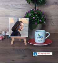 Coğrafya Öğretmeni Fotoğraflı Dekoratif Taş, Ahşap Altlıklı Türk Kahvesi Fincanı Hediye Öğretmenler Günü Hediyesi (Model 8)