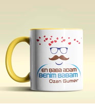 Kişiye Özel En Baba Adam Benim Babam Tasarım Siyah Kupa Bardak (Sarı)