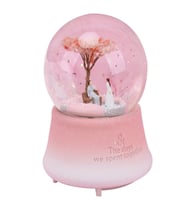Kişiye Özel Romantik Aşıklar Orta Boy Müzikli Işıklı Kar Küresi (Pembe)