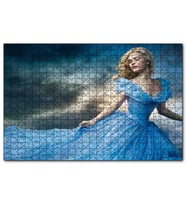 Cakapuzzle Külkedisi Elbiseli Kadın Ve Bulutlar Görseli  Puzzle Yapboz MDF (Ahşap) (500 Parça)