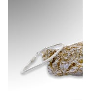 Gümüş Kazaziye Oksitli Örgü Bileklik : Kırmızı - 17 cm : Oksitli - 18 cm : Kırmızı - 21 cm : Gümüş - 20 cm : Siyah - Beyaz - 17 cm : Siyah - Beyaz - 21 cm (Gümüş)
