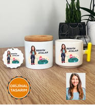 Kişiye Özel Karikatürlü Paramedik Hediye Seti T Kupa, Kalemlik, Anahtarlık Kadın Paramediğe Tıp Bayramı Hediyesi (Sarı)
