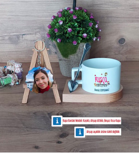 Rusça Öğretmeni Kupa Bardak Beyaz ve Fotoğraflı Ahşap Anahtarlık Hediye (Model 8)