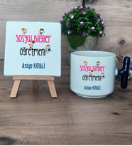 Sosyal Bilgiler Öğretmeni Hediye Seti Kupa Bardak T Kulplu ve Dekoratif Taş Öğretmenler Günü Hediyesi (Model 2)