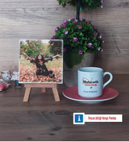 Matematik Öğretmeni Fotoğraflı Dekoratif Taş, Ahşap Altlıklı Türk Kahvesi Fincanı Hediye Öğretmenler Günü Hediyesi (Model 6)