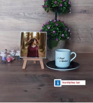 İsme Özel Fotoğraflı Dekoratif Taş, Ahşap Altlıklı Türk Kahvesi Fincanı Hediye (Model 7)