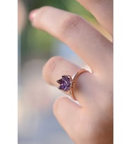 925 Ayar Rose Kaplama Zirkon Taşlı Gümüş Lotus Çiçeği Kadın Yüzük (Mor)