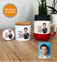 Kişiye Özel Karikatürlü Kolay Yetişmiyor Hediye Seti Pro Kupa Bardak, Kalemlik, Anahtarlık Erkek Sevgiliye Abiye Babaya Doğum Günü Hediyesi (Kırmızı)