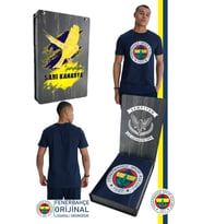 Fenerbahçe Orijinal Lisanslı Kabartma Logo Lacivert Tribün T-Shirt Hediyelik Ahşap Kutulu (Sarı)