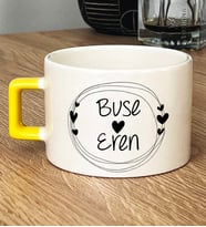 Kişiye Özel İki İsim Yazılı Hediye Lüks Fincan Sevgililer Günü Hediyesi (Sarı)