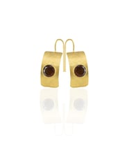 Kadir Jewellery 22 Ayar Altın Kaplama Kadın Minimal Küpe -El İşçiliği Ve Hipoalerjenik Küpe (Bordo)
