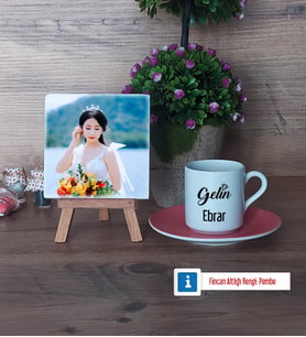Gelin Fotoğraflı Dekoratif Taş, Ahşap Altlıklı Türk Kahvesi Fincanı Hediye (Model 6)