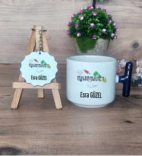 Bankacı Hediye Seti Kupa Bardak T Kulplu ve Anahtarlık Bankacıya Hediye Bankacılar Günü Hediyesi (Model 2)