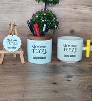 İyi Ki Varsın Teyze Hediye Sepeti Kupa Bardak T Kulplu, Kalemlik ve Anahtarlık Teyzeye Doğum Günü Hediyesi (Model 5)