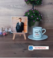 Sınıf Öğretmeni Fotoğraflı Dekoratif Taş, Ahşap Altlıklı Türk Kahvesi Fincanı Hediye (Model 2)