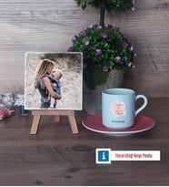 Anneye Doğum Günü Hediyesi Fotoğraflı Dekoratif Taş, Ahşap Altlıklı Türk Kahvesi Fincanı Hediye (Model 6)