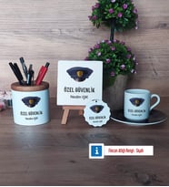 Özel Güvenlik Görevlisi Hediye Seti Dekoratif Taş, Kalemlik, Ahşap Altlıklı Türk Kahvesi Fincanı, Ahşap Anahtarlık Hediye (Model 7)
