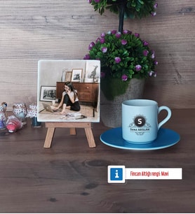 Baş Harf ve İsim Soyisim Fotoğraflı Dekoratif Taş, Ahşap Altlıklı Türk Kahvesi Fincanı Hediye (Model 5)