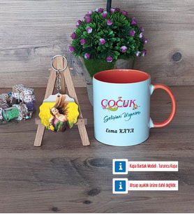 Çocuk Gelişim Uzmanı Kupa Bardak Beyaz ve Fotoğraflı Ahşap Anahtarlık Hediye Öğretmenler Günü Hediyesi (Model 13)