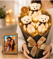 Kişiye Özel Ahşap Fotoğraf Çerçeveli Led Işıklı Krem Peluş Ayıcıklı Büyük Boy Ayıcık Buketi