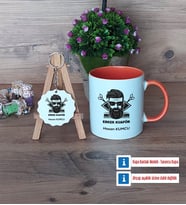 Erkek Kuaförü Kupa Bardak Kırmızı ve Ahşap Anahtarlık Hediye (Model 12)